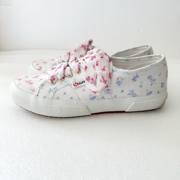 SUPERGA Floral Canvas Low Top Sneakers - Picture 6 of 12